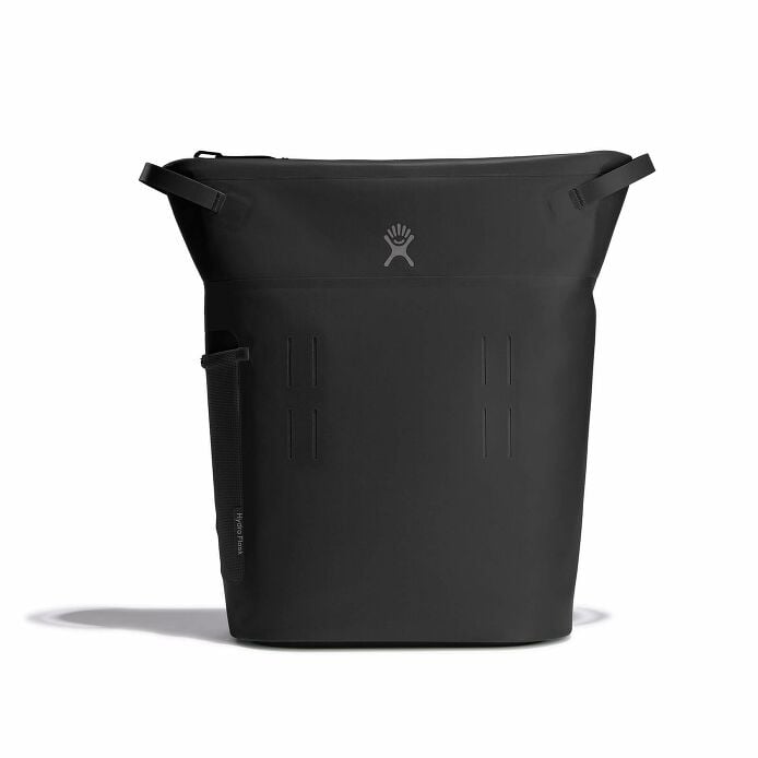20-l-day-escapetm-pack-c2 20-l-day-escape-soft-cooler-pack-black-straight-on.jpg