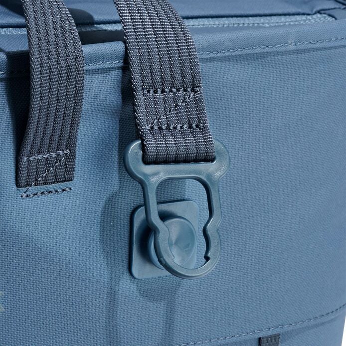 carryouttm-soft-cooler-tote-30-l-q6 250815_hydro_cooler_details_14839_6.jpg