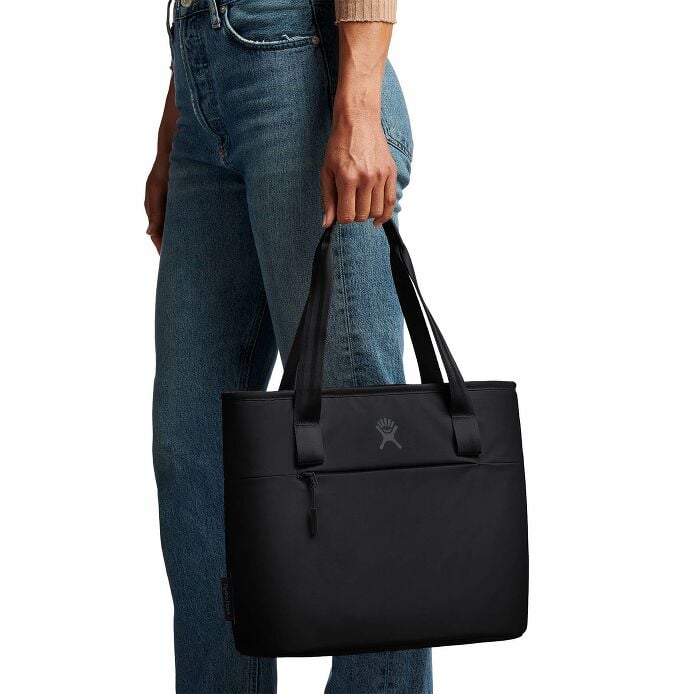 8-l-insulated-lunch-tote-z4 8l-tote-black-hb.jpg