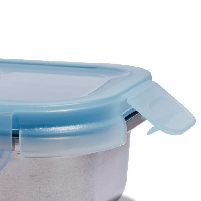 food-container-set-w4 foca417-2-cup-food-container-rain-feature_1_1.jpg