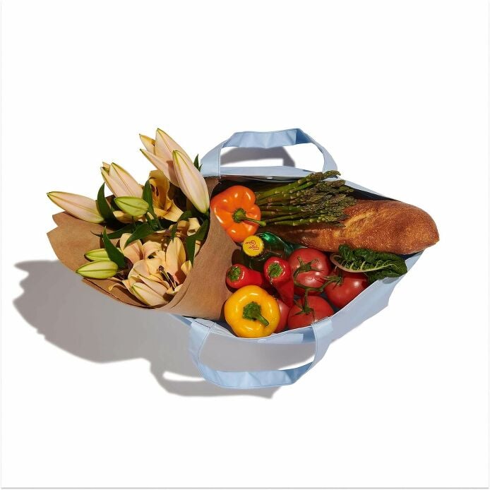 20-l-tag-along-tote-z6 group_98_1.jpg