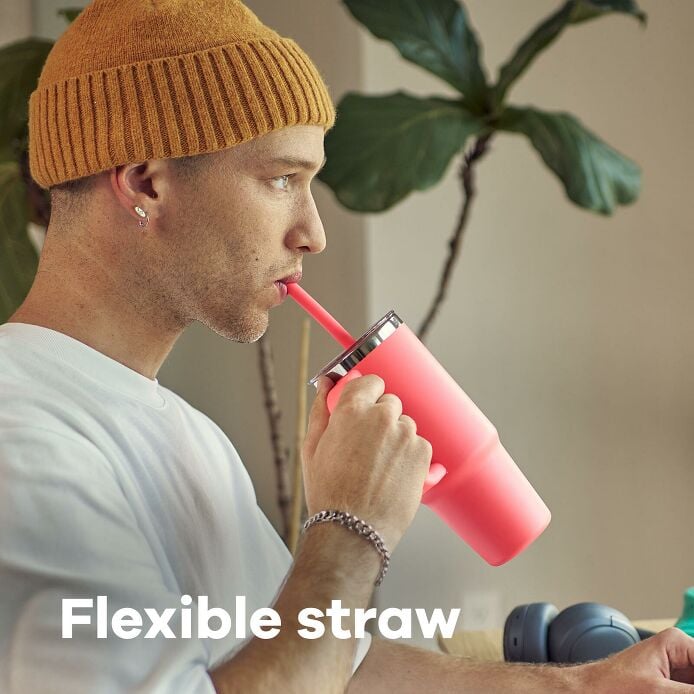 hydration-handledtm-bundle-q8 hf_s26_ttpscc_apdp_06.jpg