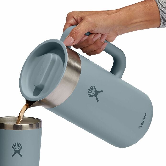 51-oz-insulated-pitcher-b0 okp51043-insulated-pitcher-shale-gray-pour.jpg