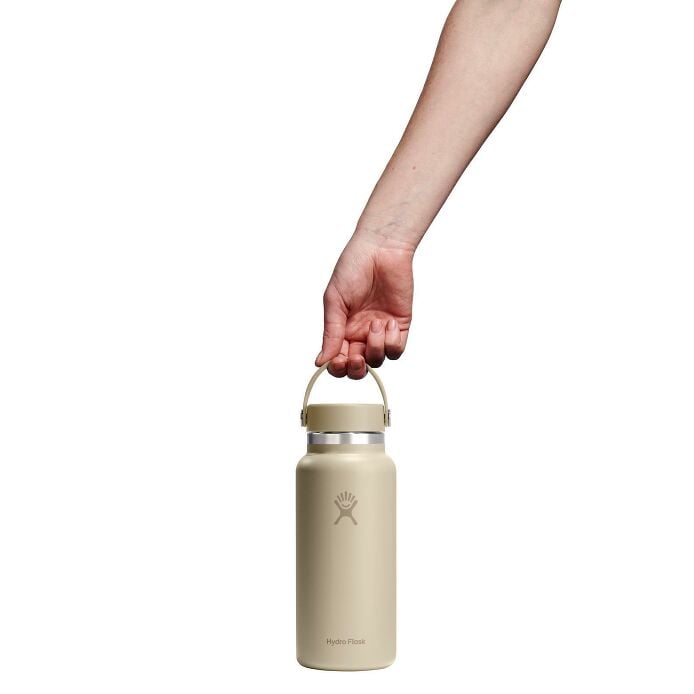 32-oz-wide-mouth-bottle-t0 w32cts114_32ozwideflexcap_oat_hb_1.jpg